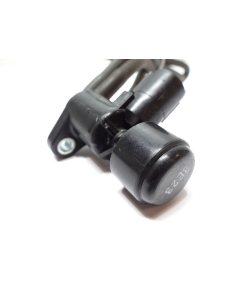 Honda CB1000R, luftsolenoid