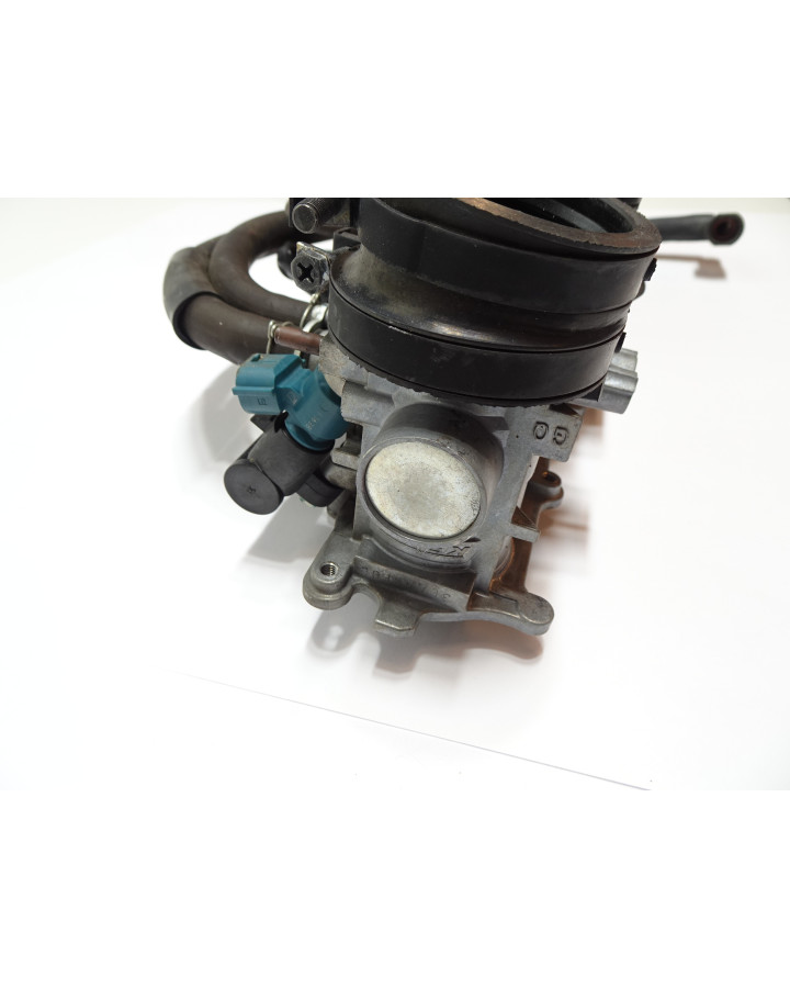 Honda CB1000R, gasspjäll/insprut