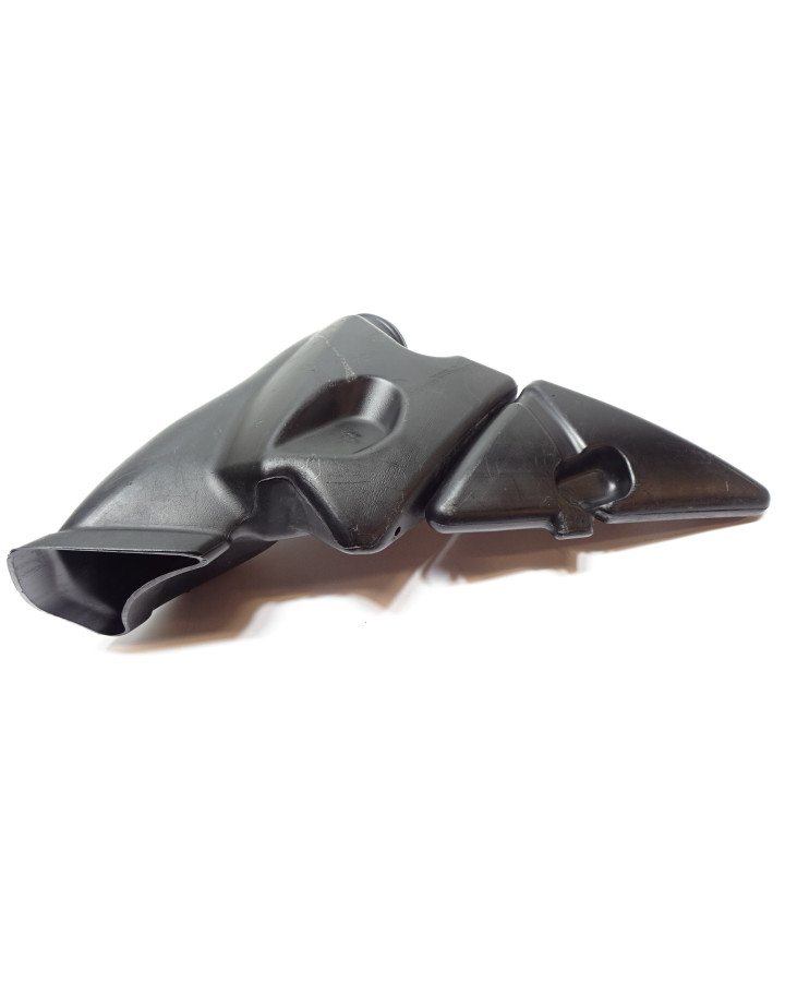 Honda CBR600RR, luftintag vänster