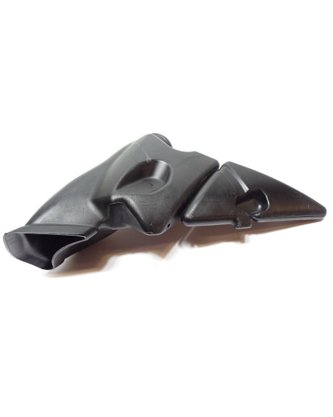 Honda CBR600RR, luftintag vänster