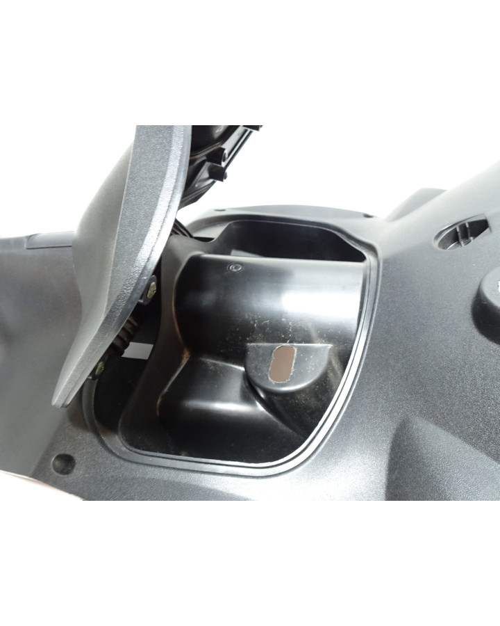 KSR moto Onyx, knäkåpa