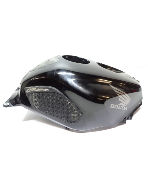 Honda CBR600RR, tankkåpa 2