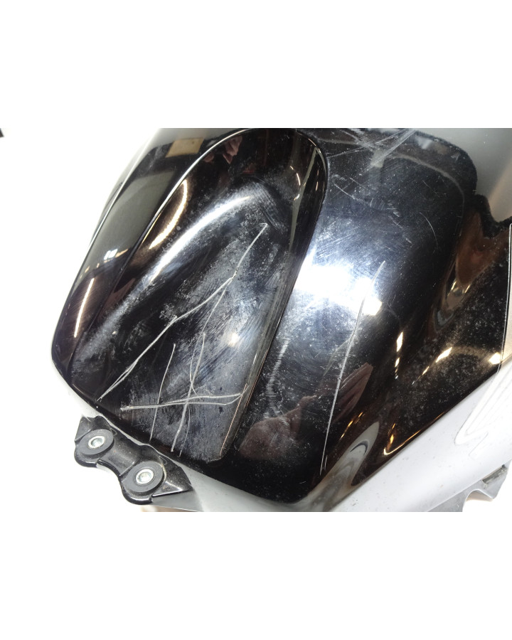 Honda CBR600RR, tankkåpa