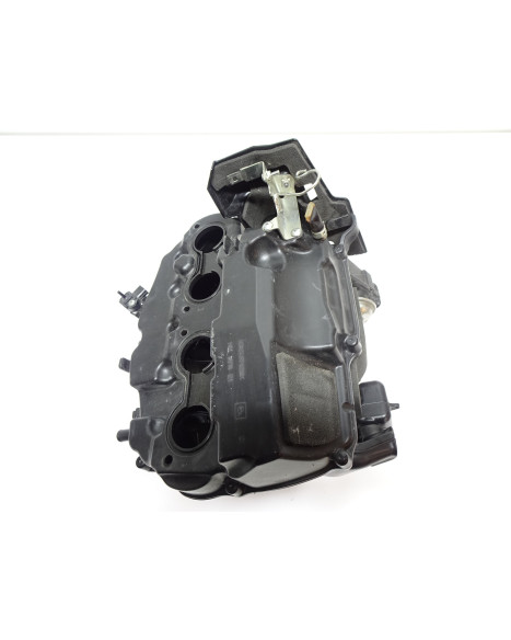 Honda CB1000R, luftburk