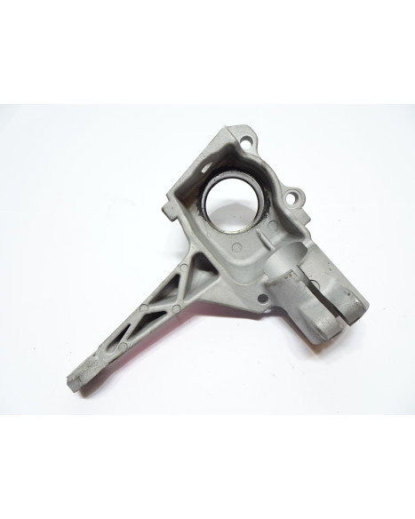 Grecav EKE, spindelhus höger