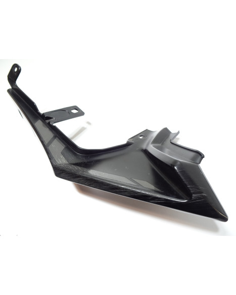 Yamaha MT-125, bakre sidokåpa vänster