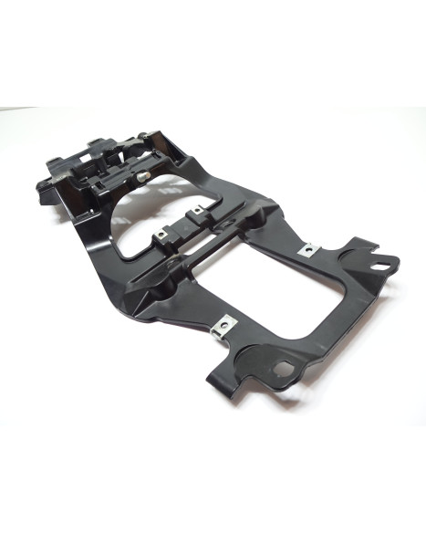 Yamaha MT-125, bakre innerkåpa