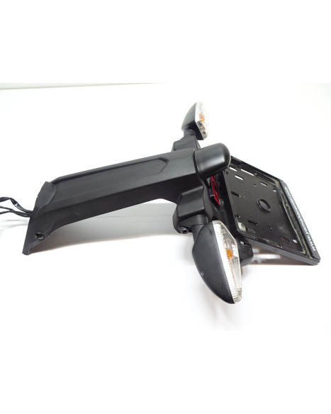 Yamaha MT-125, stänkskärm komplett