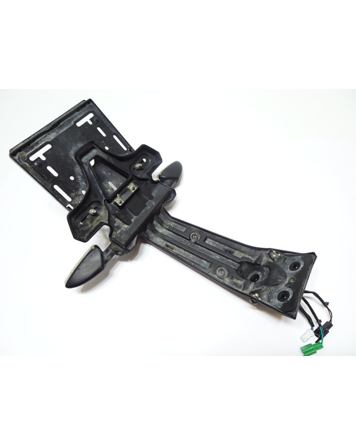 Yamaha MT-125, stänkskärm komplett