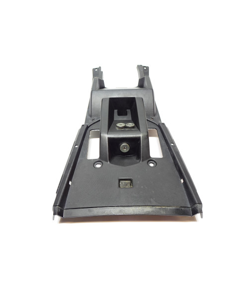 Yamaha MT-125, inre stänkskärm