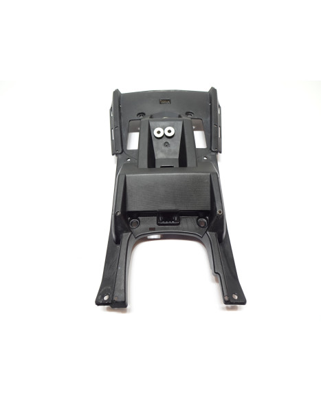 Yamaha MT-125, inre stänkskärm