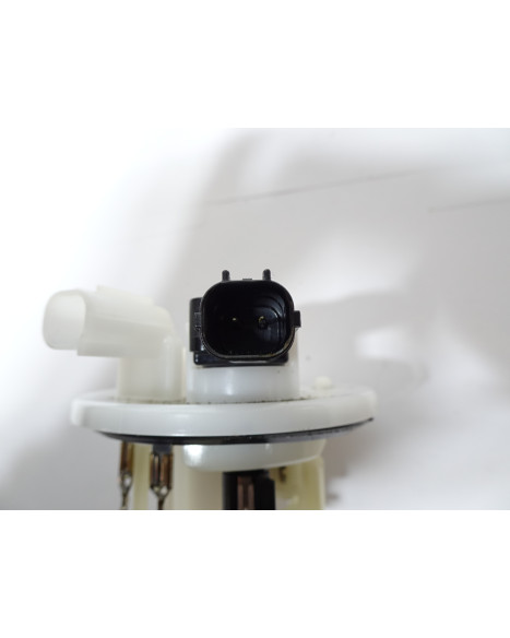 Yamaha MT-125, bränslepump