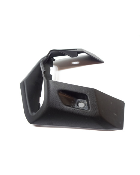 Yamaha MT-125, lyktsarg bak