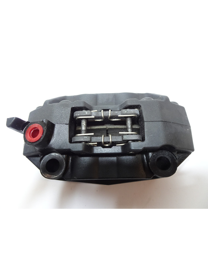 Yamaha MT-125, bromsok fram