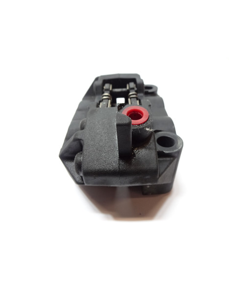 Yamaha MT-125, bromsok fram