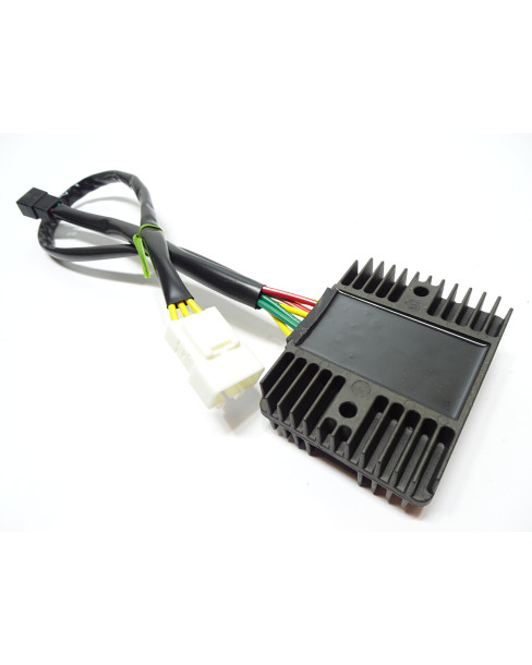 Piaggio MP3 300, voltregulator 2