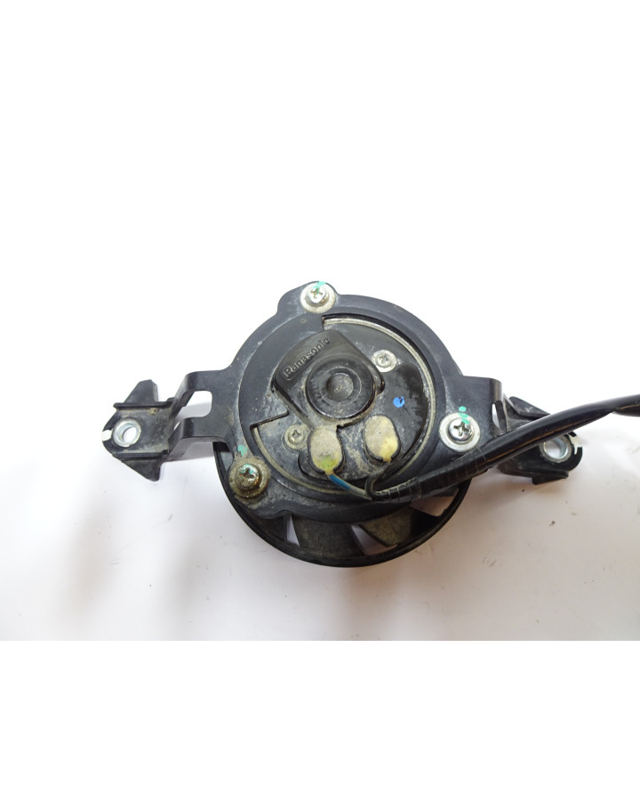 Yamaha MT-125, kylarfläkt