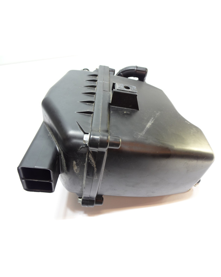 Yamaha MT-125, luftburk