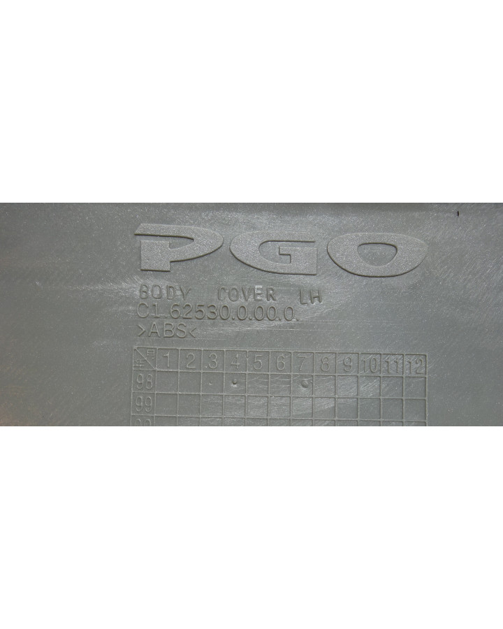 PGO T-Rex, bakre sidokåpa vänster