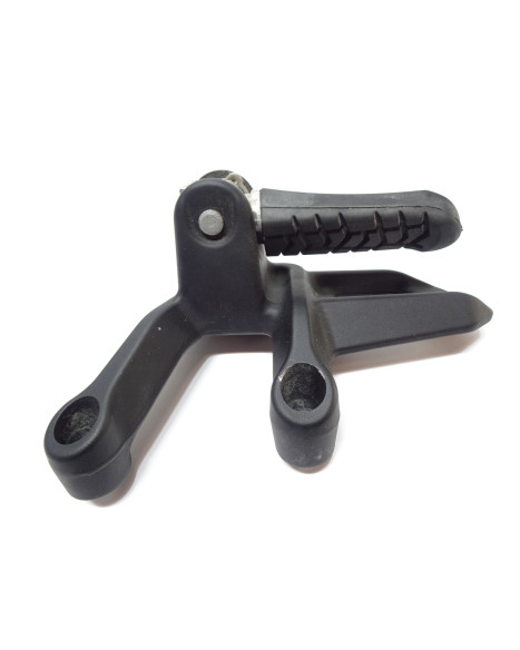 KTM 1290 Super Adventure S, passagerarfotpinne höger komplett