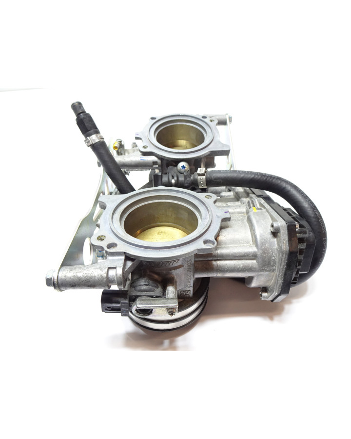 KTM 1290 Super Adventure S, gasspjäll/insprut