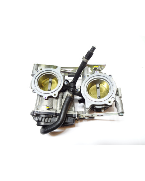 KTM 1290 Super Adventure S, gasspjäll/insprut