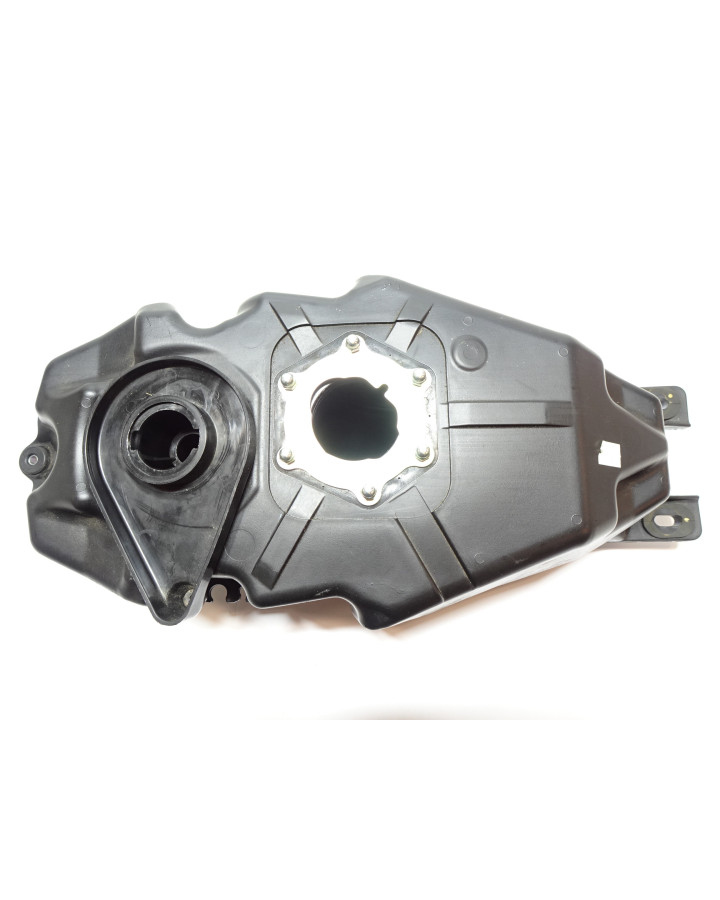 Yamaha YZF-R125/MT-125, bränsletank