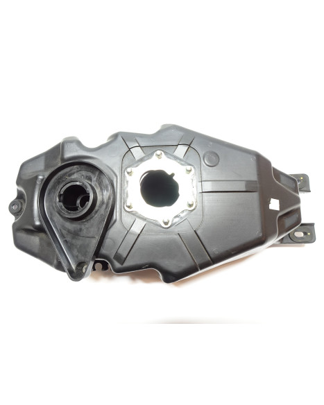 Yamaha YZF-R125/MT-125, bränsletank