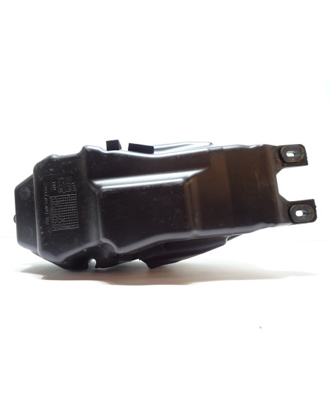 Yamaha YZF-R125/MT-125, bränsletank