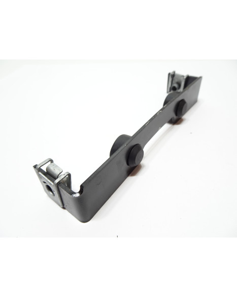 Fantic XM50, tankfäste