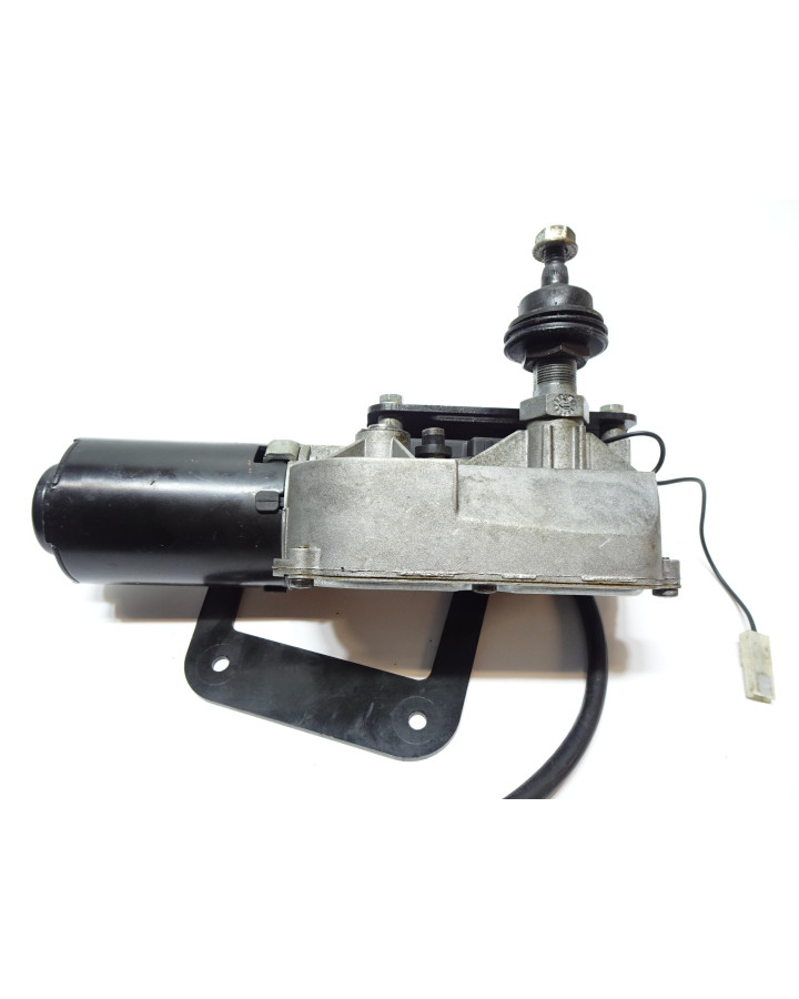 Bellier B8, torkarmotor fram