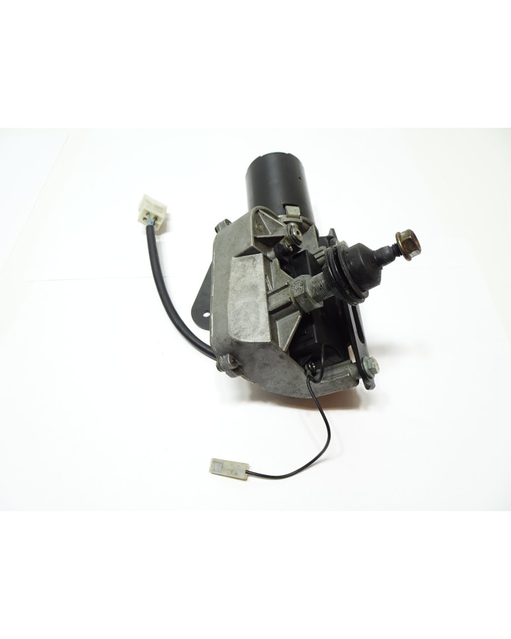 Bellier B8, torkarmotor fram