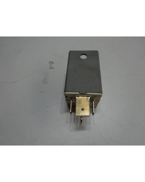 Piaggio, startrelä 12V 80A