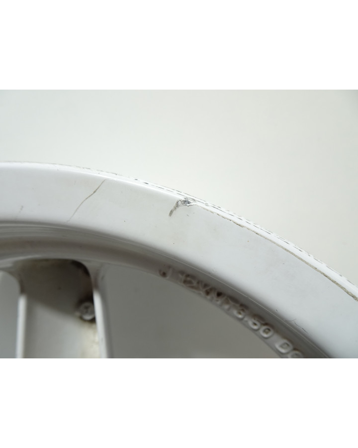 Yamaha Slider, framfälg