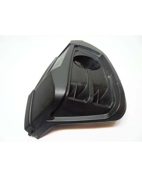 Linhai 300D, lyktsarg vänster bak