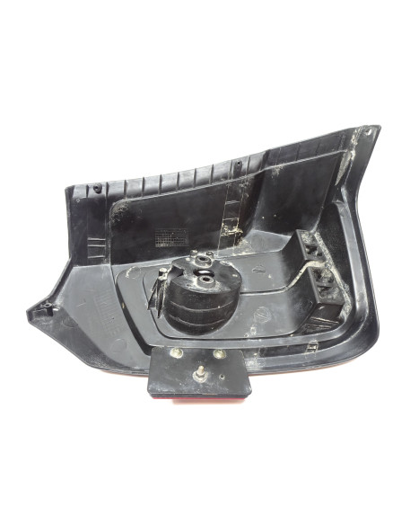 Linhai 300D, lyktsarg vänster bak