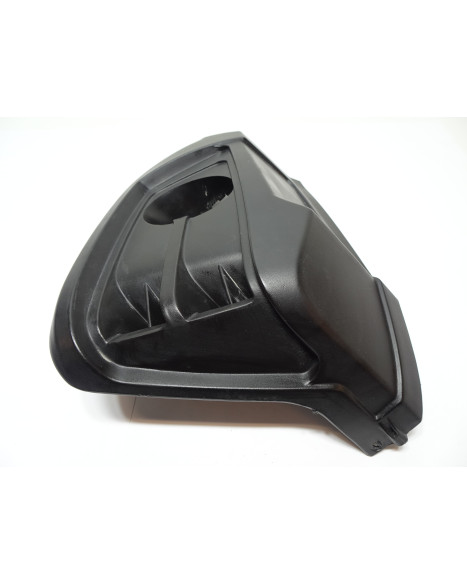 Linhai 300D, lyktsarg höger bak