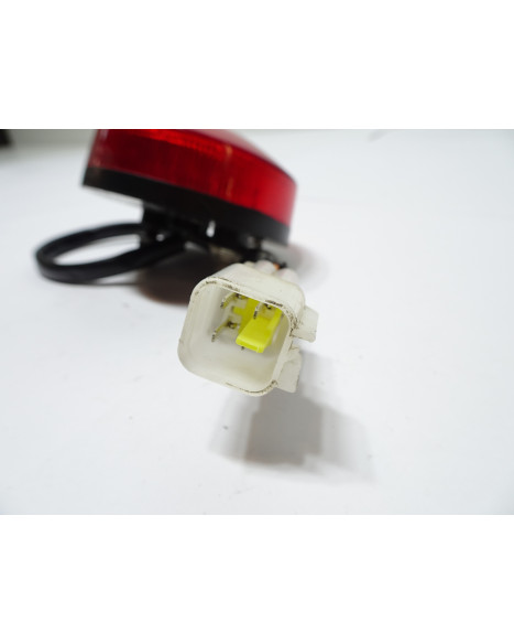 Linhai 300D, baklykta höger