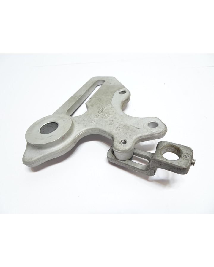 Fantic XM50, bromsokshållare bak