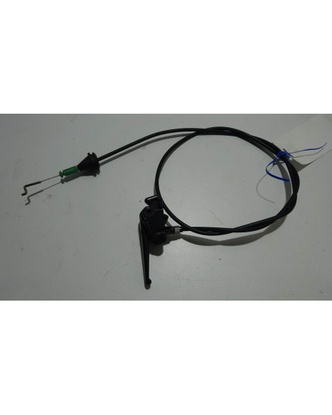 Aixam S9 GTI, bagageluckeöppnare