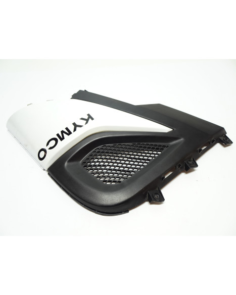 Kymco Super 8, motorkåpa höger