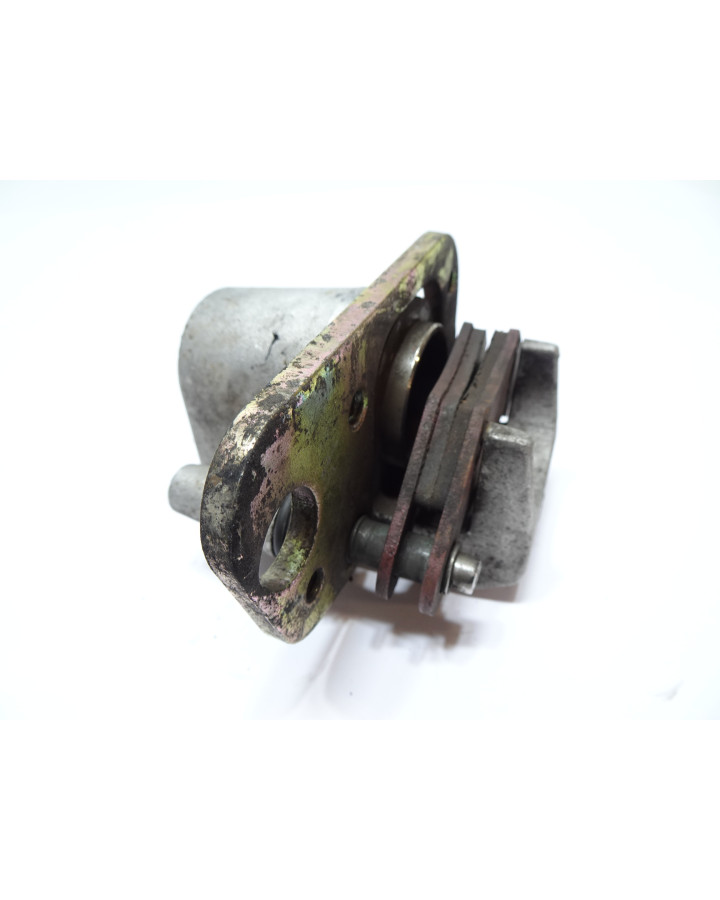 Linhai 300D, bromsok vänster fram