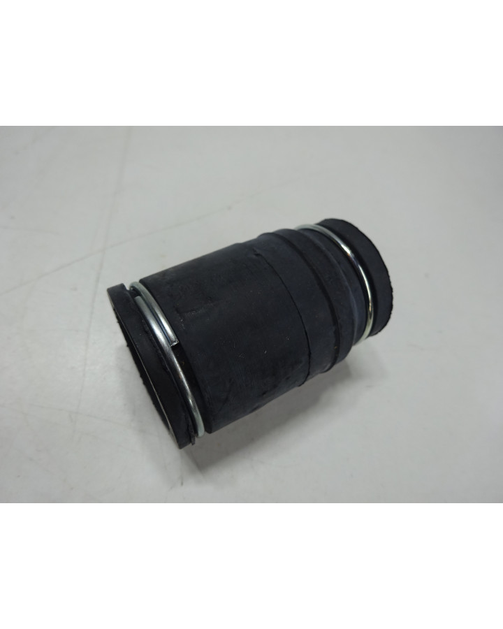 Yamaha DT, avgasgummi