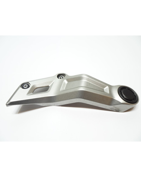 Yamaha MT-07, ramskydd vänster