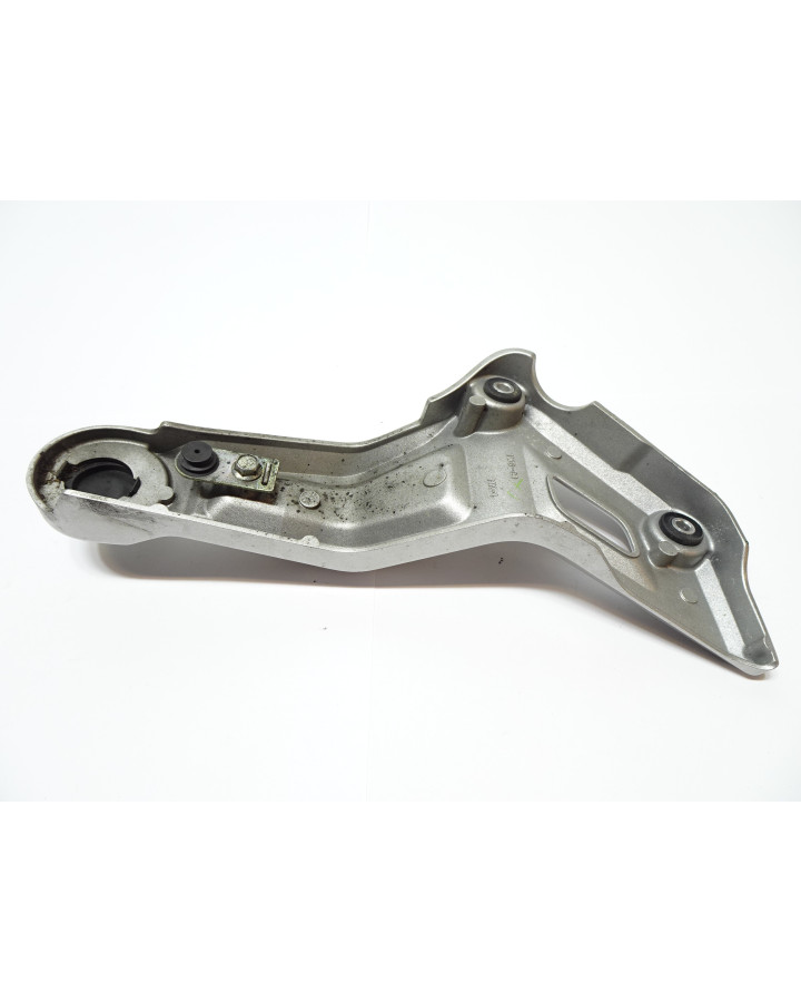 Yamaha MT-07, ramskydd vänster