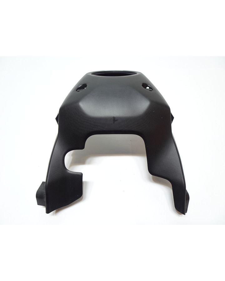 Yamaha MT-07, främre tankkåpa