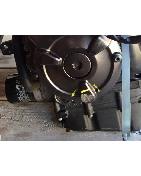 Yamaha XSR700/MT-07, motor