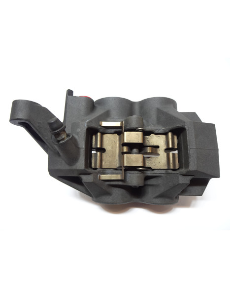 Yamaha MT-07, bromsok höger fram