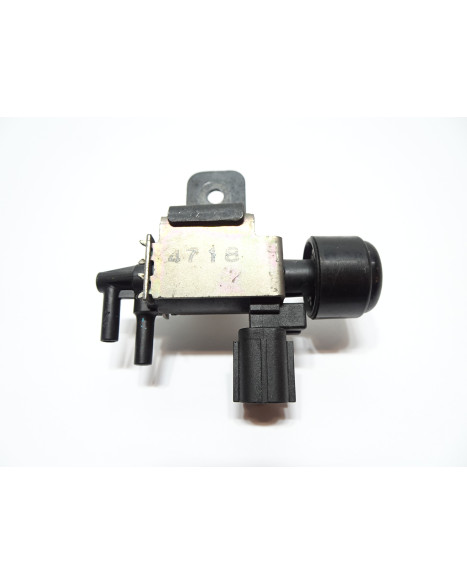 Yamaha MT-07, luftsolenoid