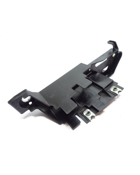 Yamaha MT-07, monteringskonsoll